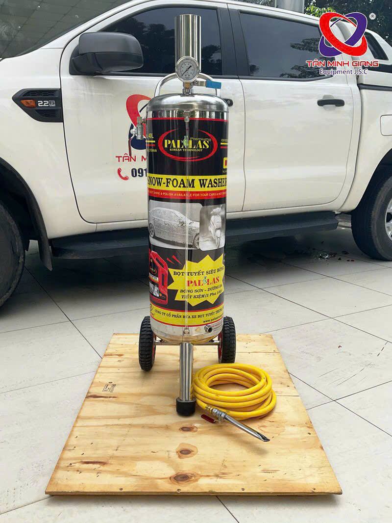 binh-bot-tuyet-rua-xe binh-bot-tuyet-rua-xe-pallat