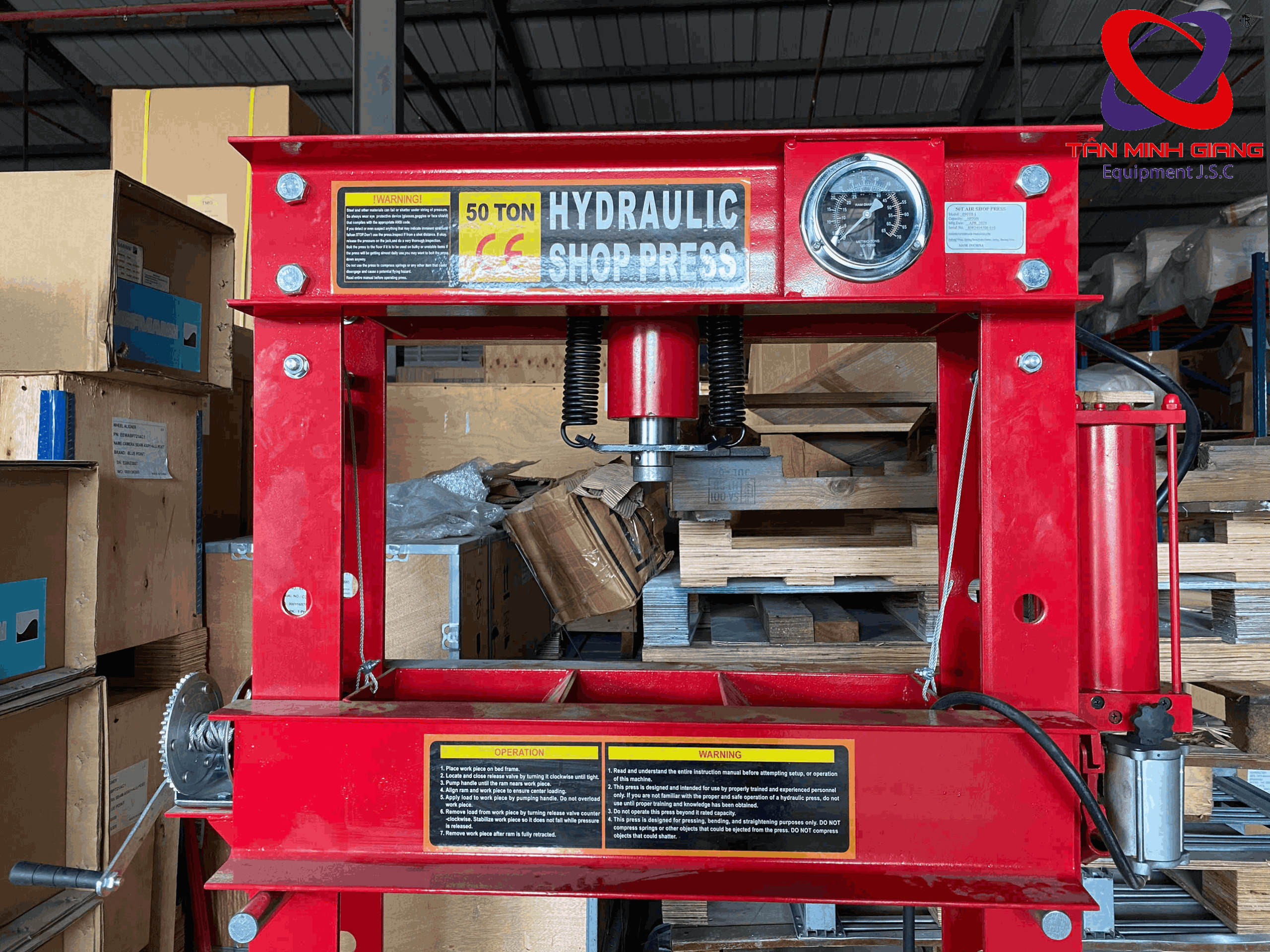 may-ep-thuy-luc-50-tan-zhongxing