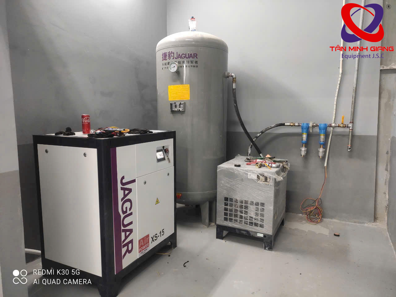 may-nen-khi-truc-vit-Jaguar