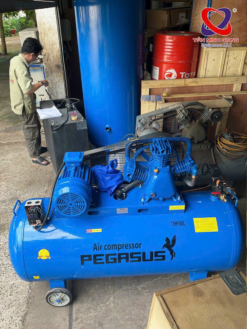 may-nen-khi-7.5hp-500L