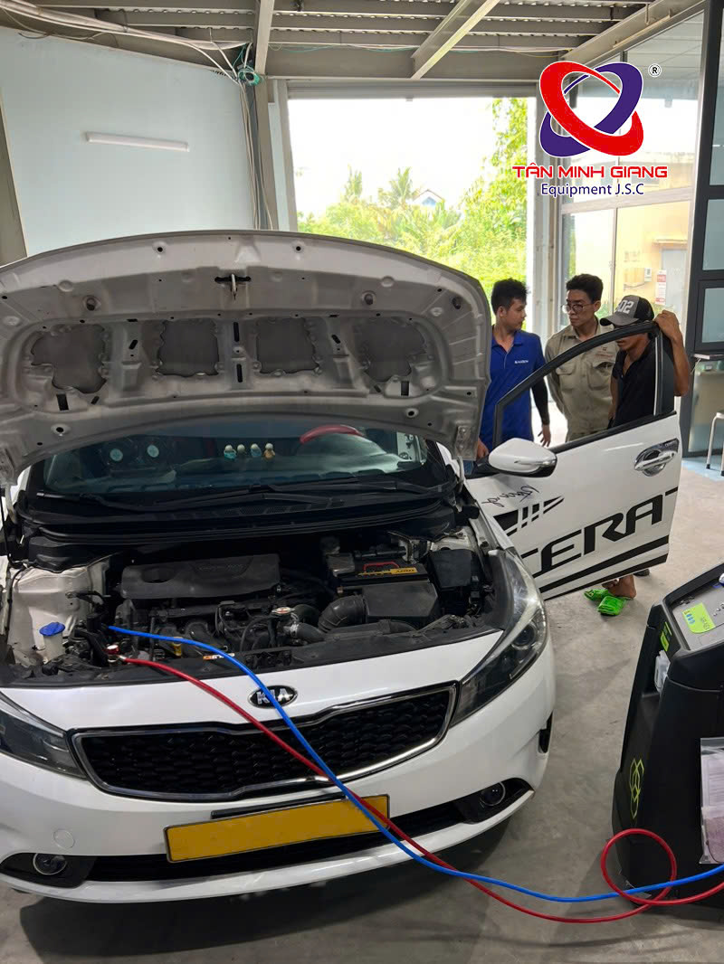 may-sac-gas-lanh-tuan-hoan-r134-BrainBee-Italy